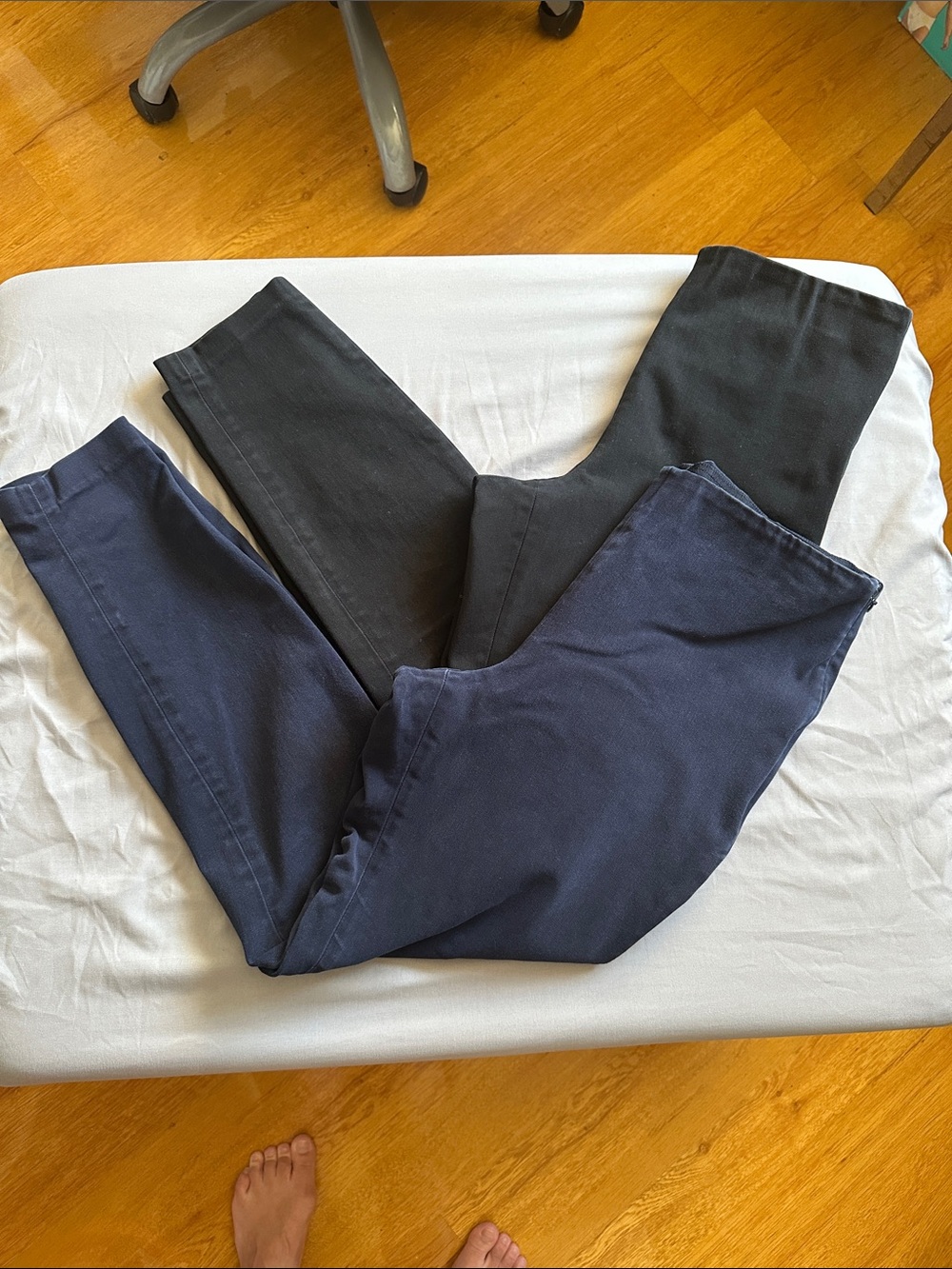 Uniqlo Black & Navy Blue Ankle Pants